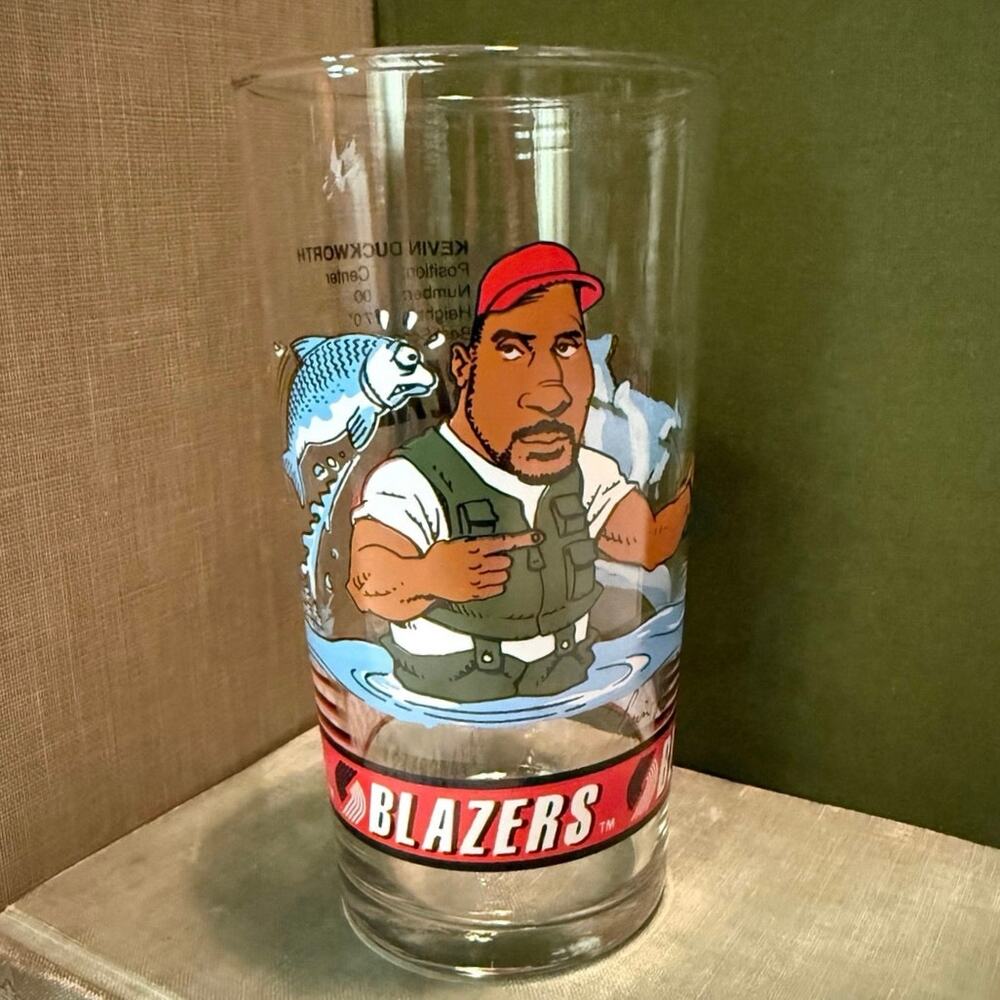 Kevin Duckworth Blazers Glass • 92–93 Dairy Queen • Vintage • 6.5”